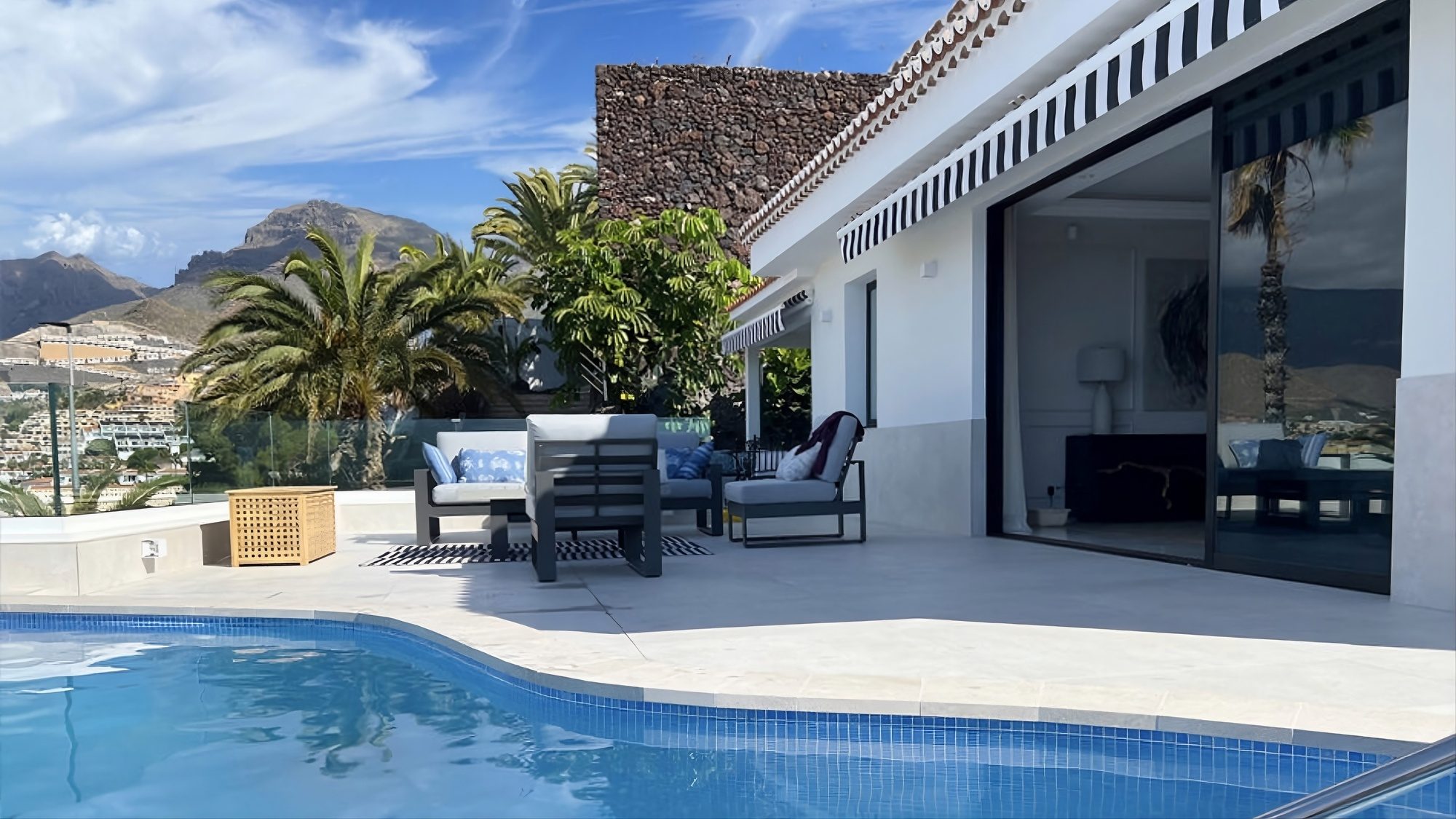 villa san augenio en costa adeje tenerife sur