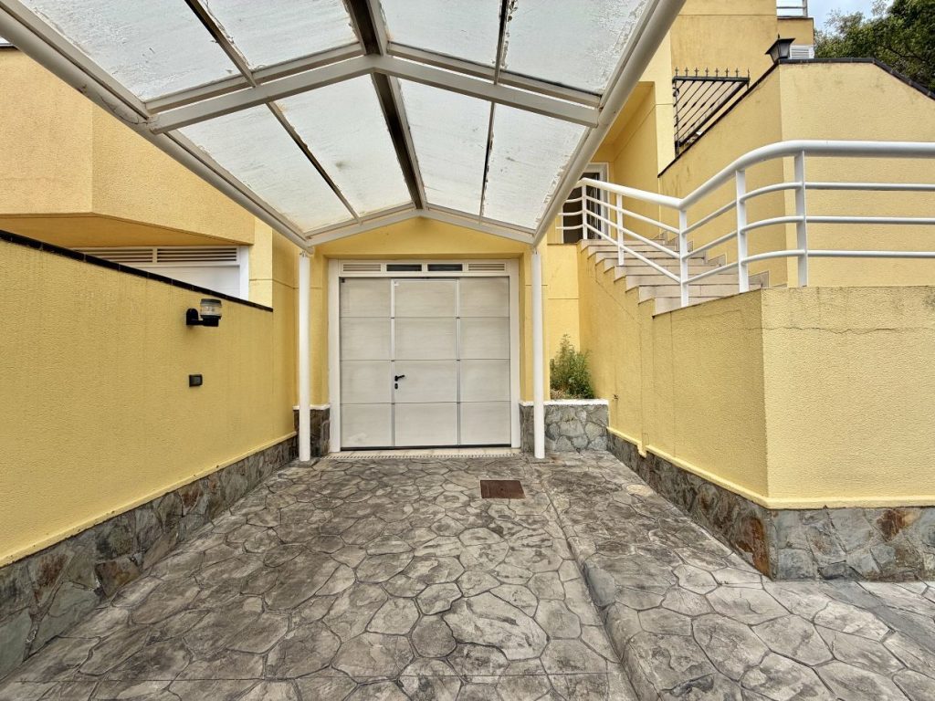 chalet adosado en Residencial Anaga