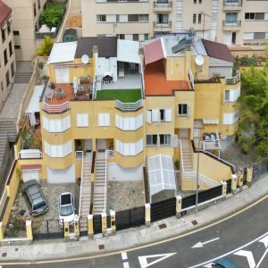 Chalet residencial anaga