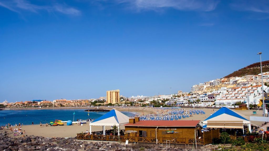 apartamentos en los cristianos tenerife